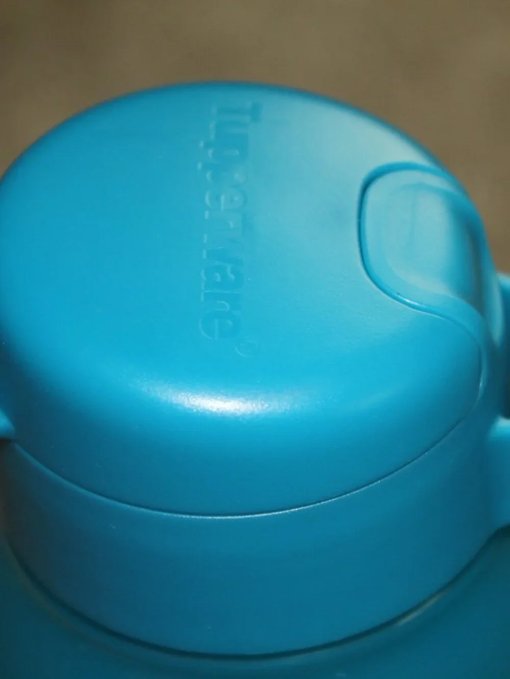 Tupperware To Go Easy Eco Flip Top Water Bottle Blue w Strap 25oz 750ml FLAWS